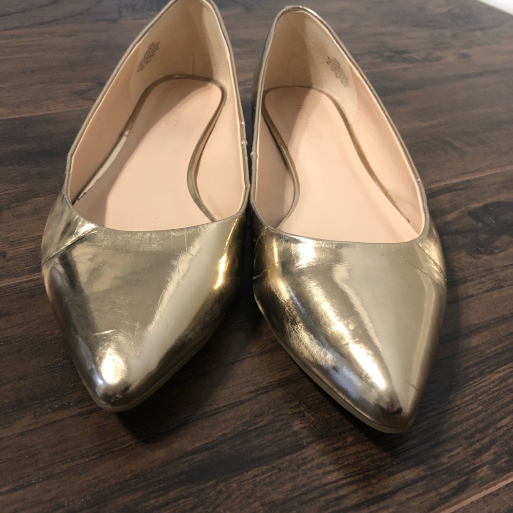 Nine West flats!
